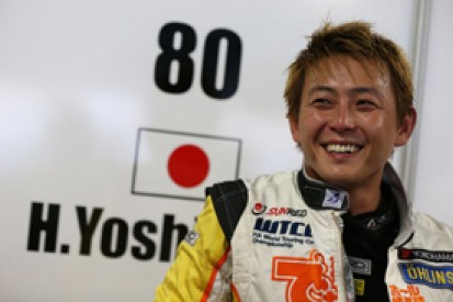 Hiroki Yoshimoto takes Michel Nykjaer's World Touring Car seat