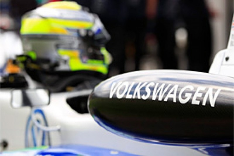 New Volkswagen F3 engine runs with Tom Blomqvist