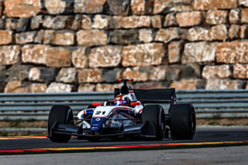 Ferrari junior Raffaele Marciello flies in Formula Renault 3.5 test