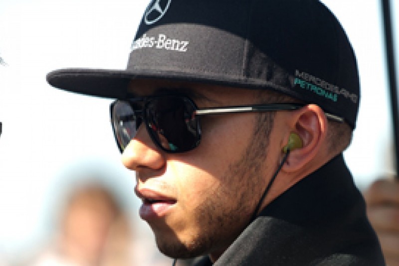 Lewis Hamilton radio attitude no problem, insists Mercedes F1 team