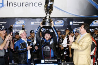 Austin Dillon takes NASCAR Nationwide crown in dramatic finale