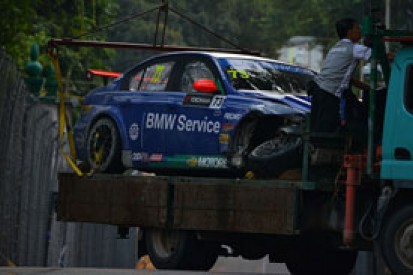 Macau WTCC: Fredy Barth ruled out after qualifying crash