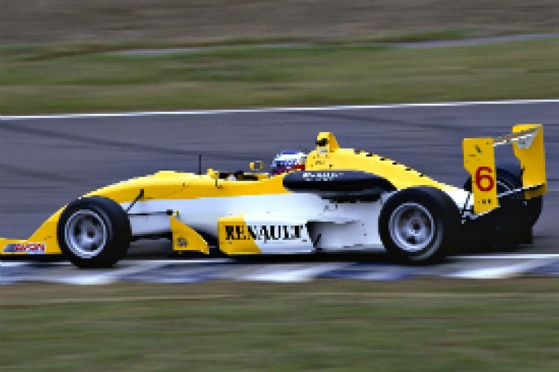 Renault announces its return to Formula 3 with ORECA