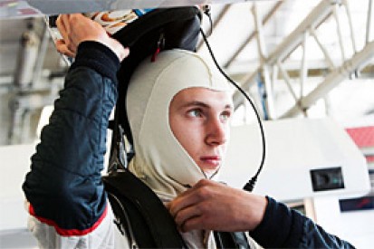 Sauber wants swift decision on whether Sirotkin will race in F1 in 2014