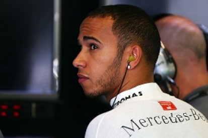Abu Dhabi GP: Lewis Hamilton blames qualifying spin on car problem