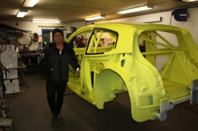 Crosskart star Lukas Walfridson in 2014 rallycross Supercar move