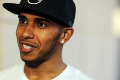 Lewis Hamilton still wary of 2014 F1 rivals Red Bull and Ferrari