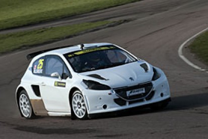 Former F1 champion Jacques Villeneuve tests rallycross Peugeot