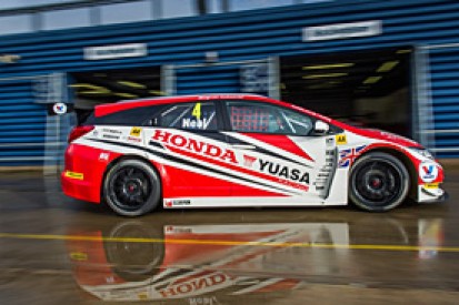 Matt Neal says new BTCC Honda Civic Tourer needs work
