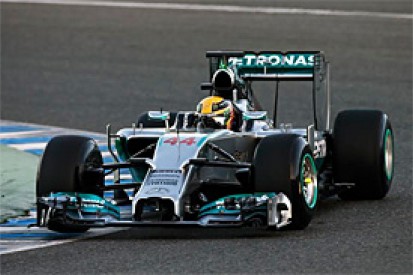 Jerez F1 test: Hamilton sets early pace before crashing
