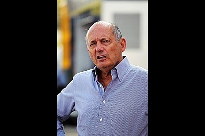 Analysis: Dennis return a turning point for McLaren F1 team