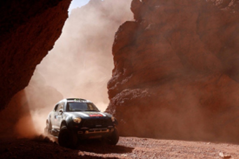 Dakar: Stephane Peterhansel begins recovery, Nani Roma holds lead