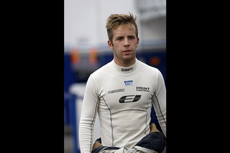 Carlin signs Ed Jones for 2014 European F3 campaign