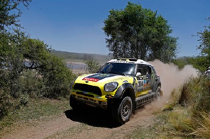 Dakar: Roma takes lead as Peterhansel, Sainz, Al-Attiyah delayed