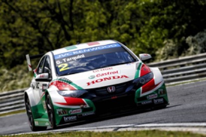 Hungaroring WTCC: Tarquini heads Honda trio in test