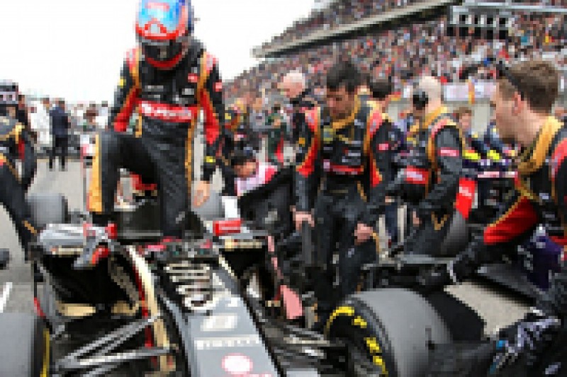 Old car set-up hampered Lotus Formula 1 team, says Romain Grosjean