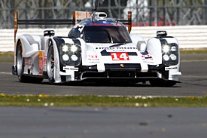 Silverstone WEC: Porsche edges Audi and Toyota in first practice