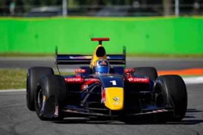 Monza FR3.5: Red Bull man Carlos Sainz Jr bounces back with pole