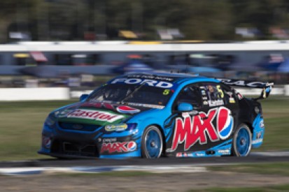 Winton V8 Supercars: Mark Winterbottom dominates race three
