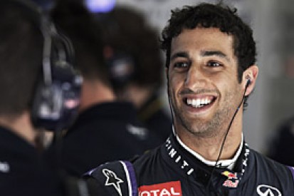 Bahrain GP: Daniel Ricciardo plans aggressive race after penalty