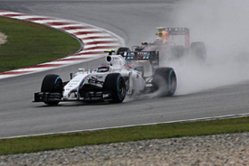 Malaysian GP: Bottas hit with grid penalty for impeding Ricciardo