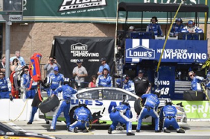 Fontana NASCAR: Jimmie Johnson calls for tyre issue investigation