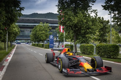 Vor Spielberg: Red Bull RB15 geht auf große Österreich-Tour