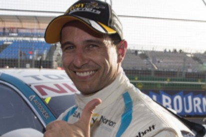 Melbourne V8s: Michael Caruso puts Nissan on pole for F1 support