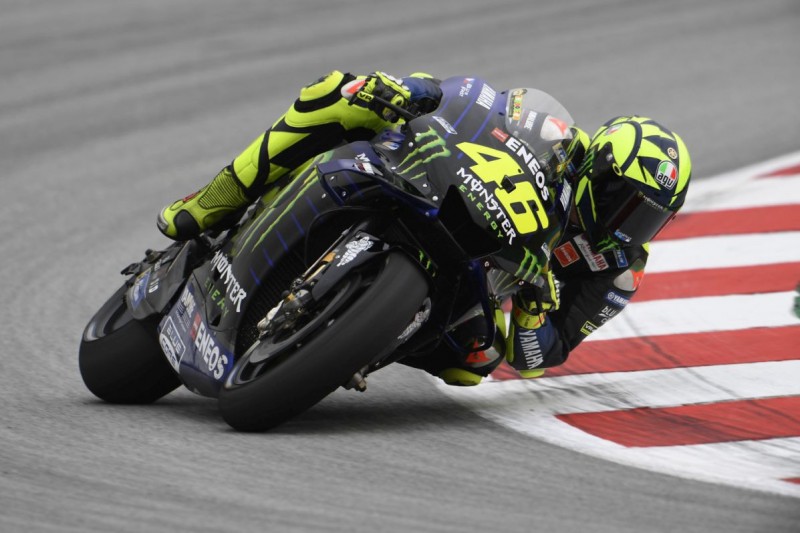 Barcelona: Rossi am Freitag zweimal Top 10, stellt neuen Auspuff zurück