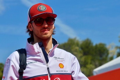 Antonio Giovinazzi mit Bandini-Trophäe ausgezeichnet