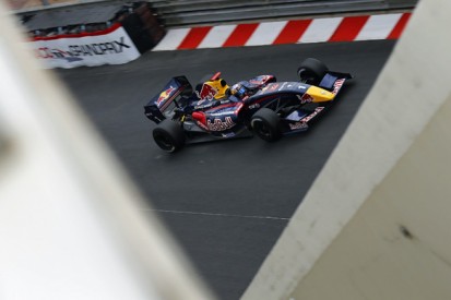 Monaco FR3.5: Carlos Sainz Jr handed two-place grid penalty