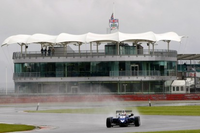 Silverstone British F3: Orudzhev dominates in wet on debut