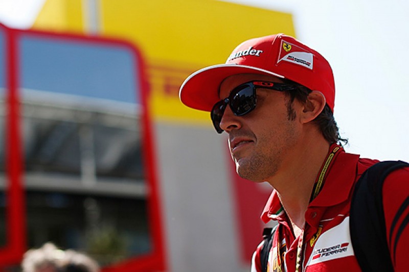 Fernando Alonso says cycling team is still on track