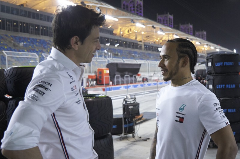Toto Wolff: Freie Tage gibt's nicht nur für Hamilton