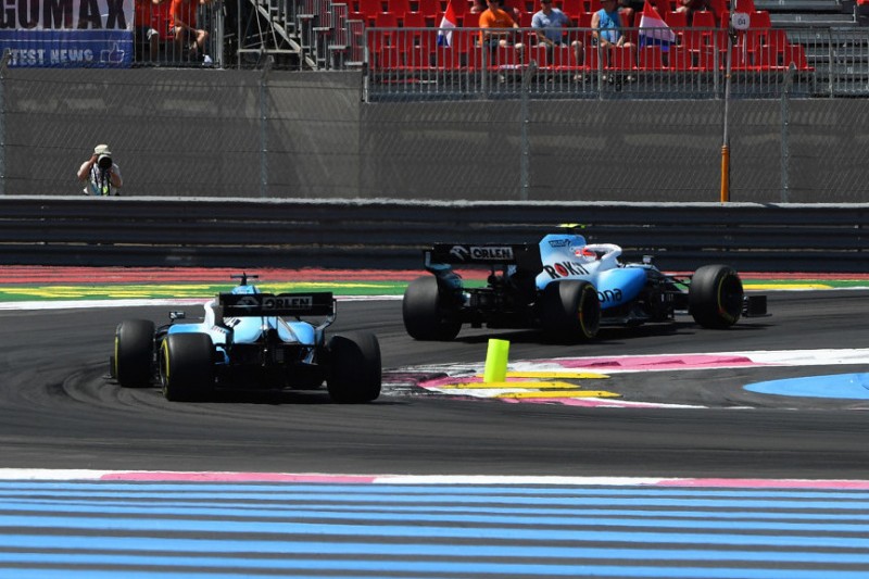 Schaden nach teaminternem Kampf: Kubica mit erstem Sieg über Russell