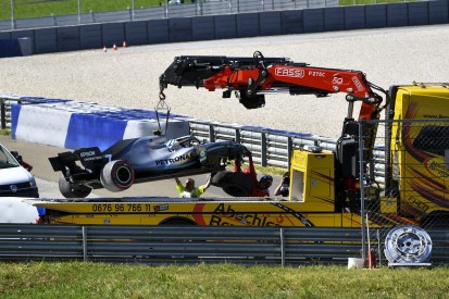 Drei Formel-1-Stars fliegen im Training ab: Hatte der Wind Schuld?