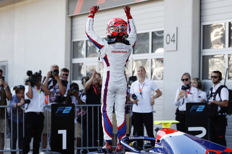 Formel 2 in Spielberg: Früher Schumacher-Schreck bei Matsushita-Sieg