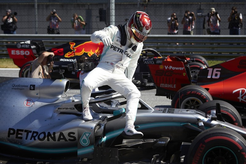 Startaufstellung sorgt für Verwirrung: Hamilton auf Startplatz vier!
