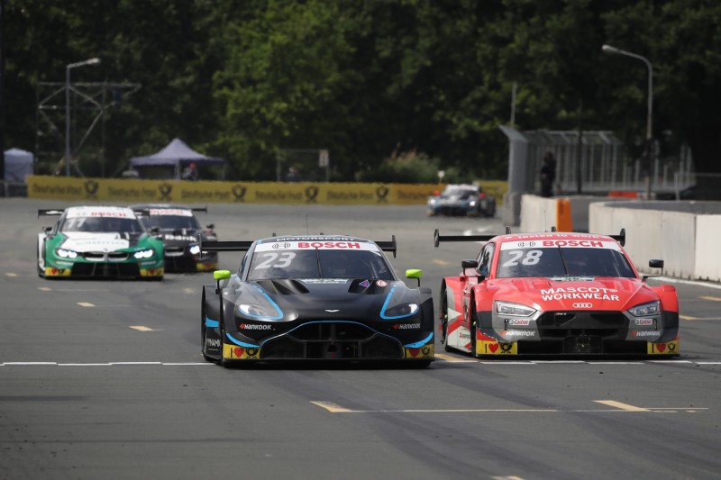 Drei Autos in den Punkten: Bestes DTM-Ergebnis für Aston Martin