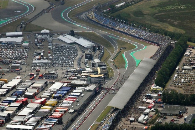DTM-Premiere in Assen: Mutprobe "Ramshoek" und heikle Baguettes