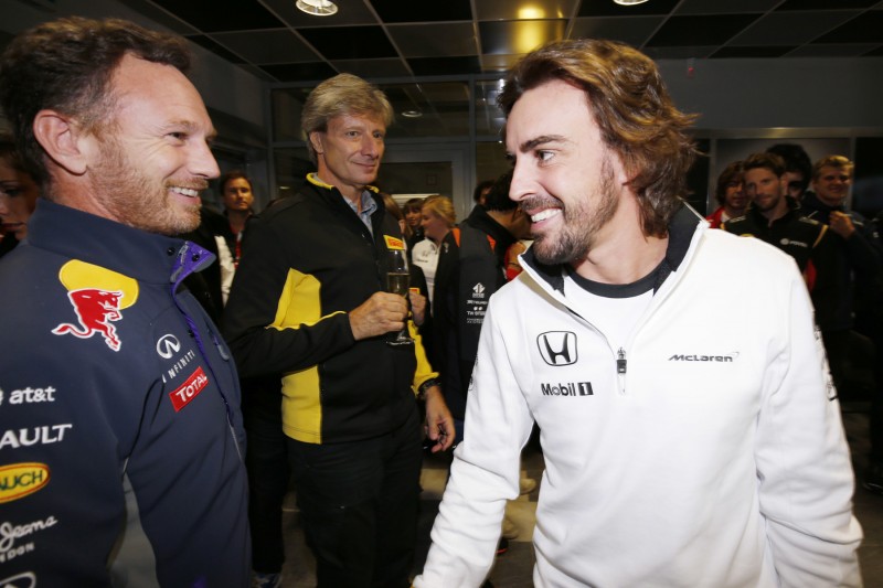 Fernando Alonso: Bei allen drei Topteams angeklopft!