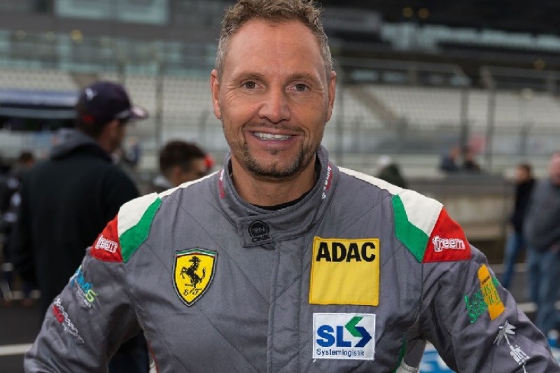 Erneutes VLN-Comeback: Mike Jäger fährt wieder im Racing-one-Ferrari