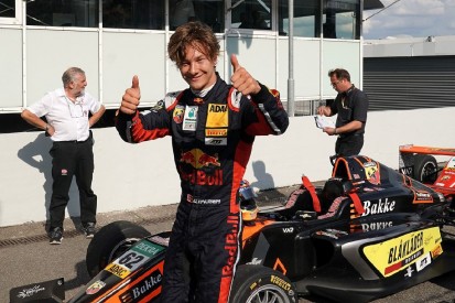 Formel 4 Hockenheim: Hauger siegt vor F1-Kulisse - Leclerc kollidiert
