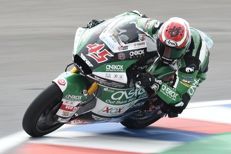 Moto2 in Brünn 2019: Tetsuta Nagashima vorn, Marcel Schrötter nur auf P22
