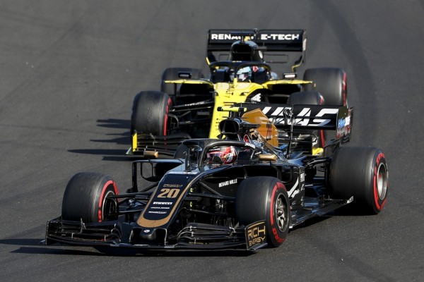 Daniel Ricciardo: Verwarnung nicht genug für "unfairen" Magnussen