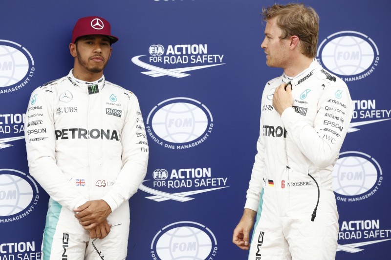 "Gescheiterte Karriere": Es brodelt wieder zwischen Hamilton und Rosberg