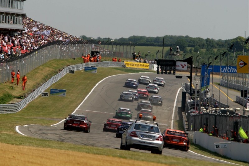 Bergabgerade in Brands Hatch: Noch nie war der DTM-Start so schwierig!