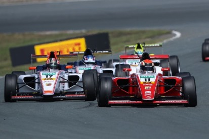 Formel 4 Zandvoort 2019: Von 15 auf 1 - Famularo feiert ersten Sieg