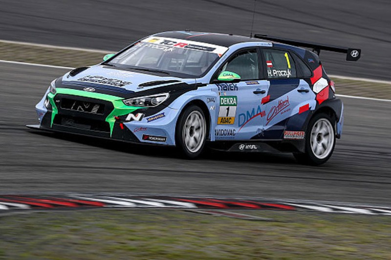 TCR Germany Nürburgring: Proczyk im zweiten Training vorn