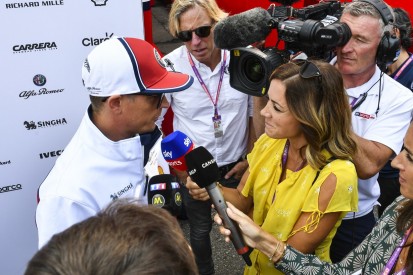 "Trinken ist sicherer": Räikkönen leicht verletzt, kann aber wohl fahren